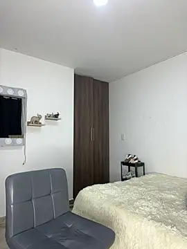 Vaneza G1 online show from 03-27-26, 08:26