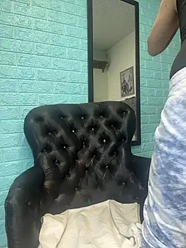 SALOME KORLAND online show from 11-25-25, 12:05