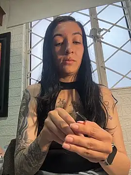 SALOME KORLAND online show from 12-18-25, 08:59