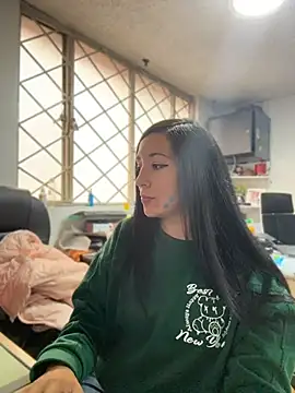 SALOME KORLAND online show from 04-22-26, 03:35