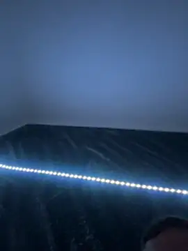 Snapshot of 20cmdicazzo chatting on 11-12-25, 01:28 20cmdicazzo online show from 11-12-25, 01:28