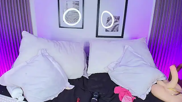 ashlycarteer online show from 04-06-26, 04:46