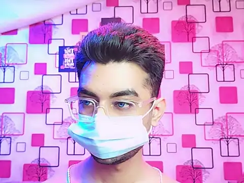 ChiseledCharm online show from 11-05-25, 07:03