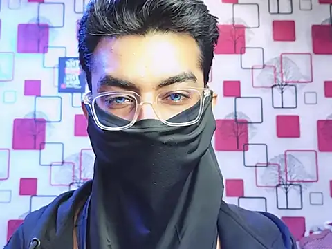 ChiseledCharm online show from 11-30-25, 08:57