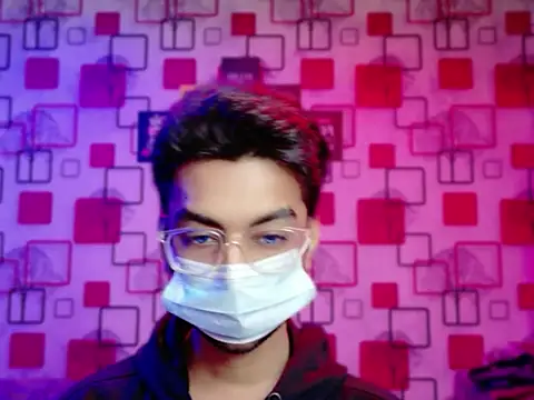 ChiseledCharm online show from 12-19-25, 05:53