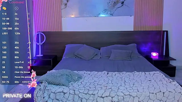 Snapshot of samanthaa_moon chatting on 10-10-25, 09:25 samanthaa moon online show from 10-10-25, 09:25