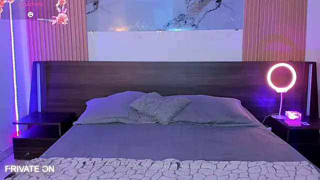 Snapshot of samanthaa_moon chatting on 11-25-25, 11:38 samanthaa moon online show from 11-25-25, 11:38