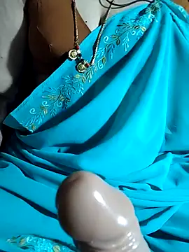 Snapshot of sesiteluguammayi chatting on 06-20-26, 12:36 sesiteluguammayi online show from 06-20-26, 12:36