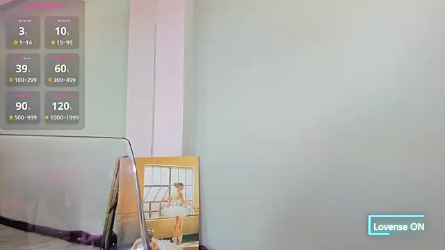 Snapshot of MayaHellen chatting on 09-18-25, 05:20 MayaHellen online show from 09-18-25, 05:20