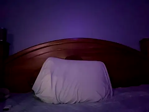 Snapshot of Jonny0399_ chatting on 10-30-25, 08:27 Jonny0399 online show from 10-30-25, 08:27