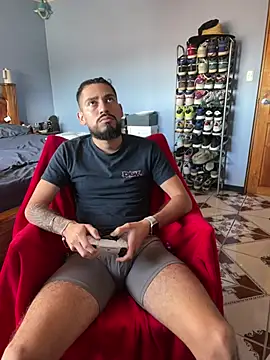 Snapshot of Jonny0399_ chatting on 02-03-26, 08:36 Jonny0399 online show from 02-03-26, 08:36