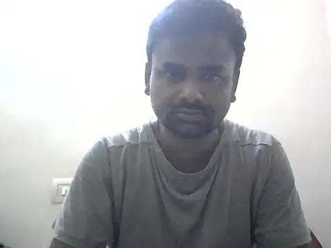 sree4143 online show from 10-13-25, 03:45