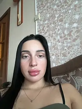 Snapshot of Soft_Pleasure chatting on 11-05-25, 09:09 Soft Pleasure online show from 11-05-25, 09:09