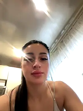 Snapshot of Soft_Pleasure chatting on 12-02-25, 12:21 Soft Pleasure online show from 12-02-25, 12:21