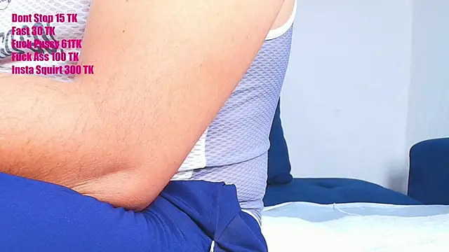 couplelove543 online show from 10-13-25, 06:41