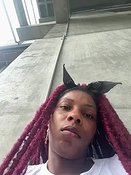 Snapshot of Goddess_Brenda chatting on 02-18-26, 07:21 Goddess Brenda online show from 02-18-26, 07:21