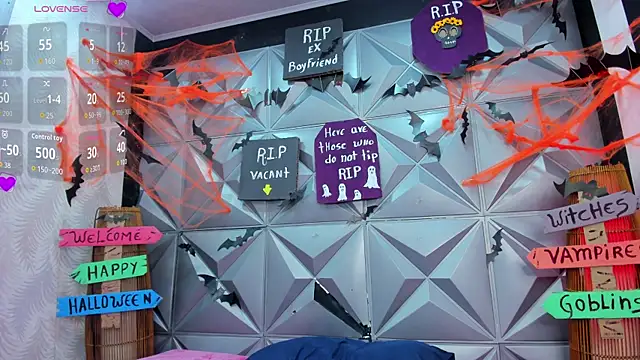 Snapshot of GreciaFox1 chatting on 10-30-25, 10:49 GreciaFox1 online show from 10-30-25, 10:49