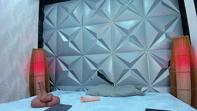 Snapshot of GreciaFox1 chatting on 11-12-25, 11:21 GreciaFox1 online show from 11-12-25, 11:21