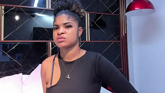 HannyThompson online show from 10-29-25, 12:29