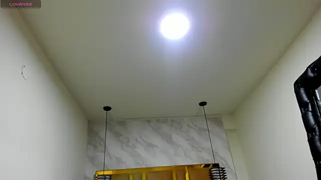 Luciifeer  online show from 04-23-26, 06:43