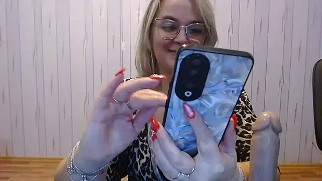 EleanoraDream online show from 11-23-25, 07:24