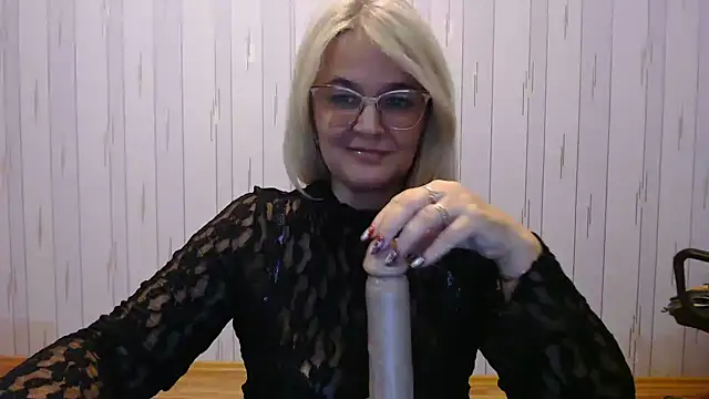 EleanoraDream online show from 02-26-26, 03:00