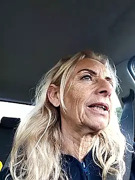 clarabell4 online show from 11-19-25, 07:41