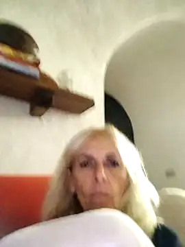 clarabell4 online show from 12-05-25, 08:05