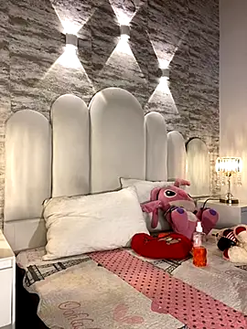 Snapshot of Yassy_vazquez chatting on 09-19-25, 07:47 Yassy vazquez online show from 09-19-25, 07:47