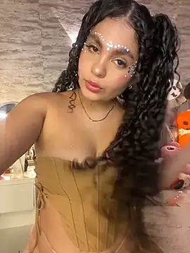 Snapshot of Yassy_vazquez chatting on 10-11-25, 07:34 Yassy vazquez online show from 10-11-25, 07:34