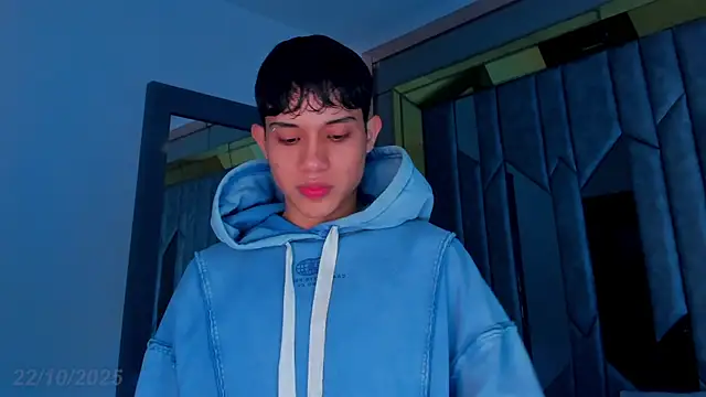 Sebax Young online show from 10-23-25, 03:39