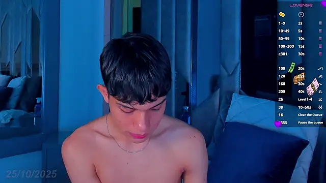 Sebax Young online show from 10-25-25, 08:47