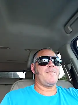 Snapshot of cubanitofeliz40 chatting on 10-27-25, 08:13 cubanitofeliz40 online show from 10-27-25, 08:13