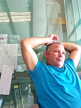 Snapshot of cubanitofeliz40 chatting on 11-03-25, 08:10 cubanitofeliz40 online show from 11-03-25, 08:10