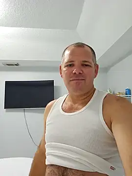 cubanitofeliz40 online show from 03-31-26, 01:11