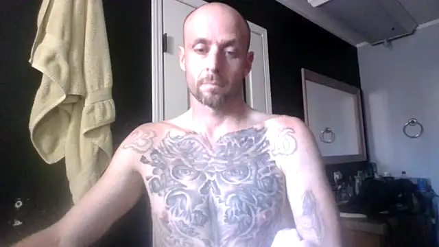 Snapshot of TheGrudge206 chatting on 10-11-25, 12:36 TheGrudge206 online show from 10-11-25, 12:36