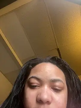 nuttybutter999999 online show from 03-04-26, 10:16