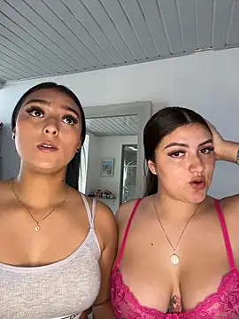 nicolexxaleja online show from 03-25-26, 09:32