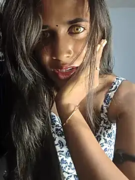 cute radhikaa online show from 09-22-25, 05:26