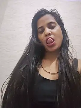 Snapshot of cute_radhikaa chatting on 06-15-26, 05:04 cute radhikaa online show from 06-15-26, 05:04