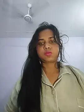 Snapshot of cute_radhikaa chatting on 06-19-26, 07:23 cute radhikaa online show from 06-19-26, 07:23