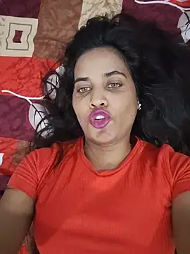 Snapshot of cute_radhikaa chatting on 07-13-26, 06:33 cute radhikaa online show from 07-13-26, 06:33