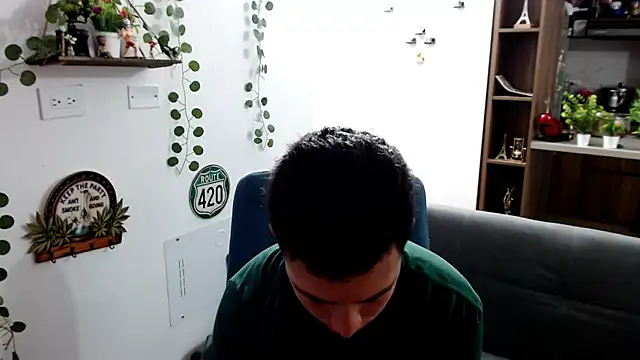 santii ss online show from 03-20-26, 02:22