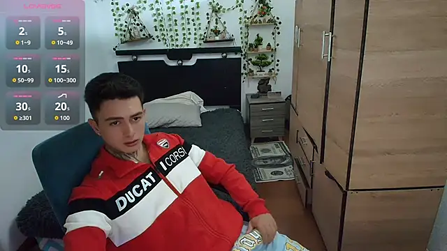 santii ss online show from 04-25-26, 01:41