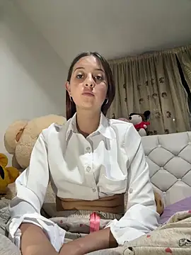 esmeralda diamond69 online show from 02-12-26, 05:13