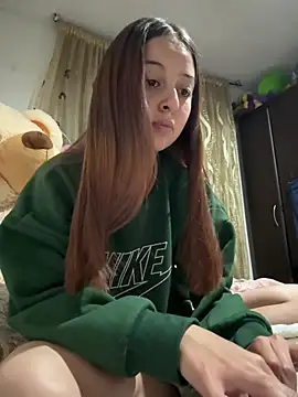 Snapshot of esmeralda_diamond69 chatting on 04-01-26, 03:51 esmeralda diamond69 online show from 04-01-26, 03:51