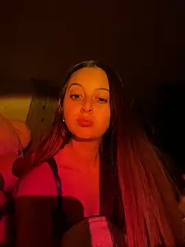Snapshot of esmeralda_diamond69 chatting on 04-05-26, 05:26 esmeralda diamond69 online show from 04-05-26, 05:26