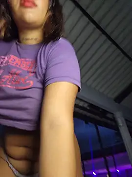Snapshot of Yessica_Lopezz chatting on 06-09-26, 10:27 Yessica Lopezz online show from 06-09-26, 10:27