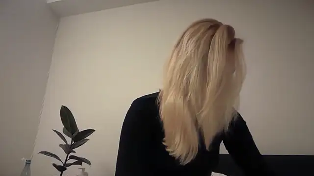 Kitty Swetty online show from 03-13-26, 08:04