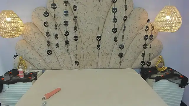 allison chiaki online show from 10-15-25, 06:41